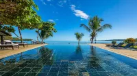 Oceanfront Luxury Villa with Private Pool
