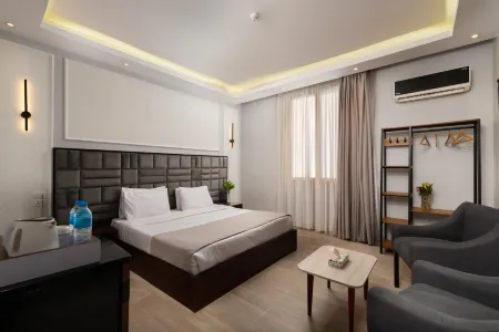 Capital Hotel Отели рядом с достопримечательностью «Safari Tour»