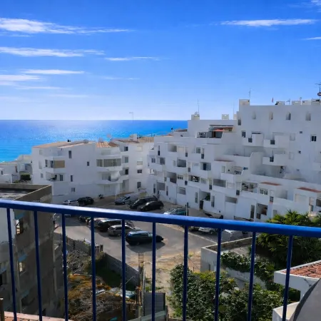 BnB Homes Ocean Breeze Terrace Apartment