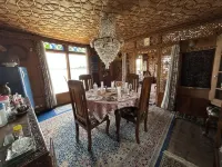 Palace Heights Houseboats Hotel a Srinagar
