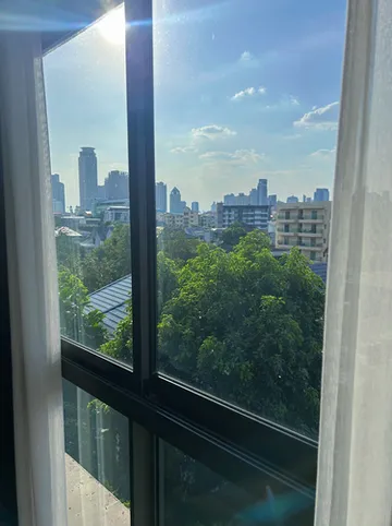 รูปภาพของLuxurious apt near BTS On Nut. Pool and Fitness