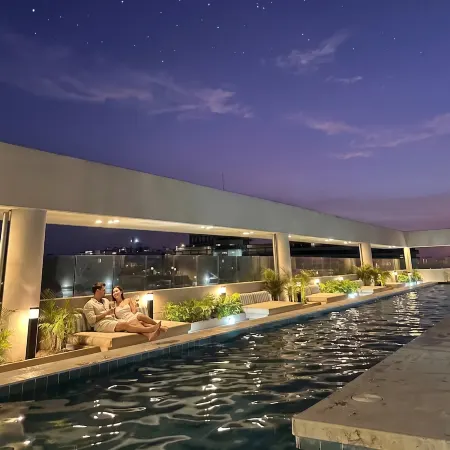 Exclusive Experience Rooftop & Pools