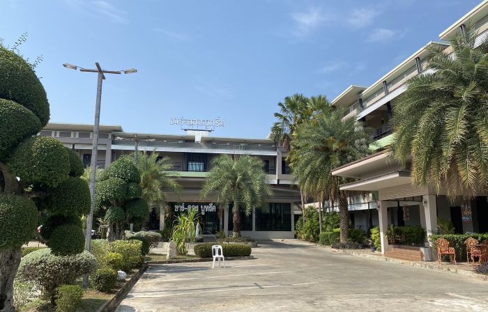 Chalong boutiques