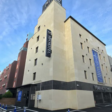 MH Hotel Geumam Terminal Branch No. 4 Отели рядом с достопримечательностью «Стадион Чонджу»