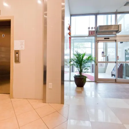 Dynasty Hotel and Suites New York LaGuardia Hotel