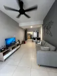 The T Residence - Ohana Unit - parking