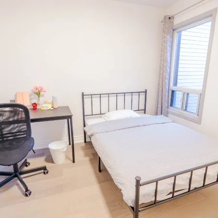 Maple Grove Cottage Inn Toronto Downtown with Free Parking