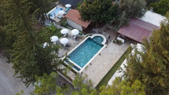 KiDRAK OTEL MONTENEGRO-1