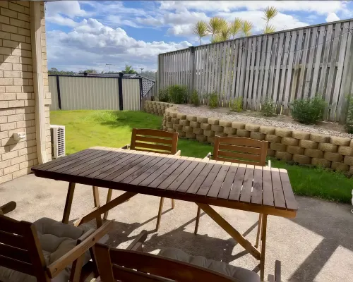 Brisbane Quiet Homestay Hotels in Loganholme