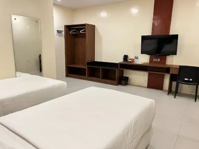 Cris Inn - Bayugan  호텔