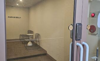 Parvus Sella Seongsu.