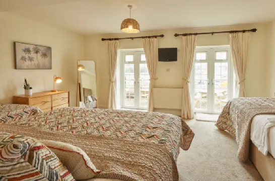 Host Stay 海港景觀房 酒店