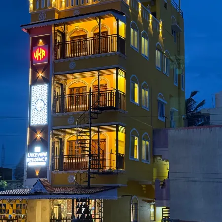 Lake View Residency