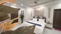 Pakistan tianmayiduo Chinese hotel - balcony