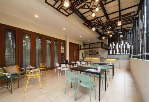 4. 코브 아난야..