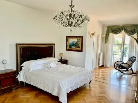 Villa Rosa Hotels in 