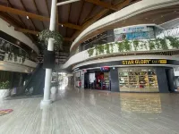 GYDEN STAYCATION #Carnelian Tower Forest City