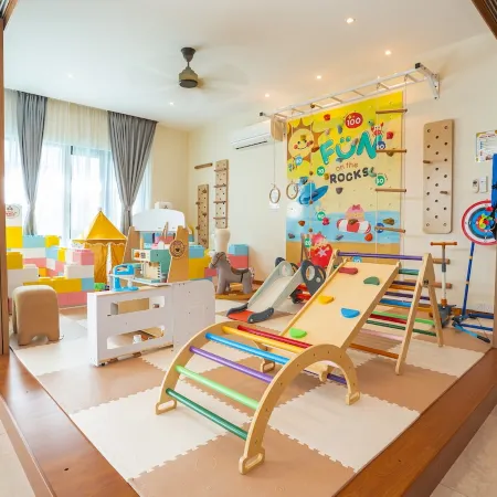Cheekaaboo Playhouse – Cozy 3-Bedroom Family Stay