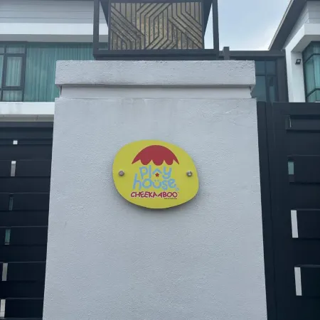 Cheekaaboo Playhouse – Cozy 3-Bedroom Family Stay