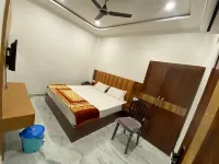 Hotel Ganpati Palace - 3 ดาว