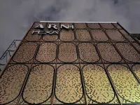 ARNI HEXA酒店在MRT三養 鄰近查楚里廣場商場（Chamchuri Square）的酒店