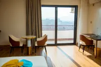 Centric Hotel - Nouto- ja jättöpalvelut