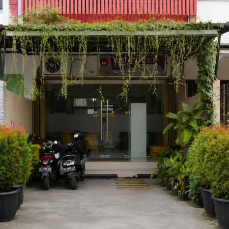 Nusantara Tajur Bogor Hostel By Reccoma