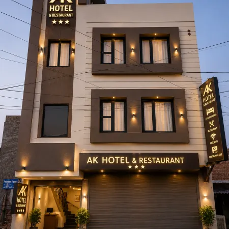 AK HOTEL & RESTAURANT