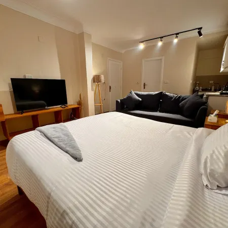 Maadi Modern Private Studio 4