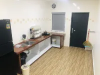 HAPPY GUEST HOUSE NIBONG TEBAL 파릿 분타 호텔