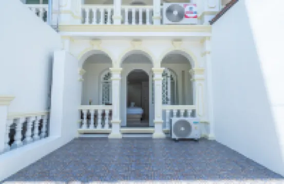 Seaside Patong House - Newly Open