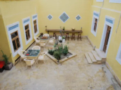 MUSLIMA HOTEL BOUTIQUE Hotels near Magoki Attor Mosque