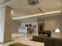 We Vibe Condo Stay at 101 Newport Blvd near the airport NAIA 3