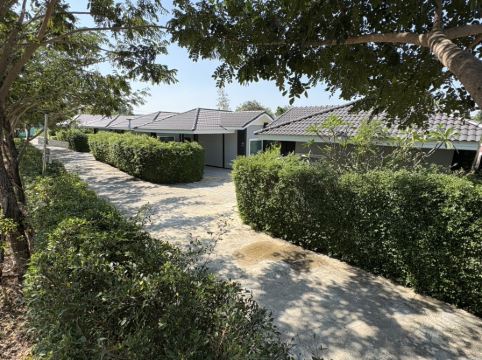 เอ็ม รีสอร์ท ปทุมธานี