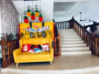 Teluk Batik Holiday Apartment