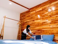 Suoi Moc Village Hotels in Moc Son