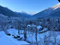 The Riviera Hotel Pahalgam - Mountain view