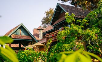 Ben’ house Lanna Villa