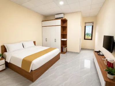 Crown Apartment Hotels in 