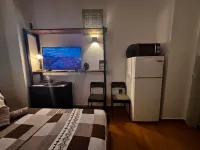 Cozy Apartment in Kypselii: 1000Mbps Fiber Wi-Fi Các khách sạn ở Athens