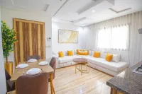 Golden Haven, Luxury Apartment with Pool - เปิดใหม่