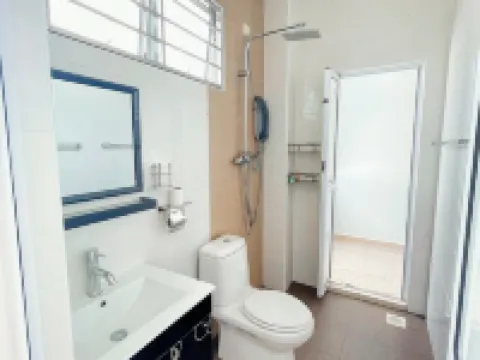 4BDR Double storey homestay Yong Peng, FreeParking Hotels in Yong Peng