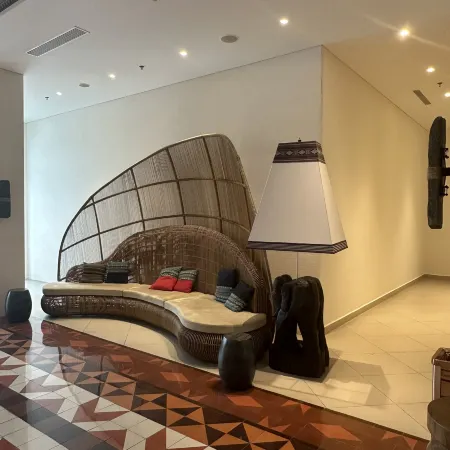 Apec Phú Yên Seaview Condotel Отели рядом с достопримечательностью «Городской плаж»