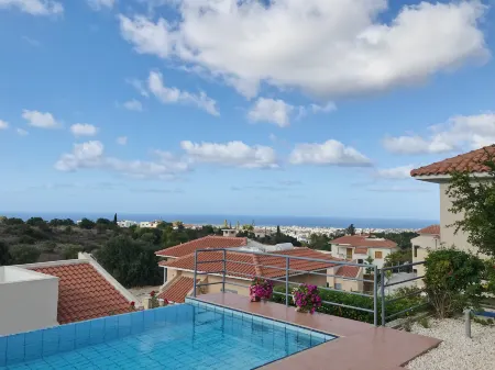 VILLA OLIVE Отели в г. Tsada