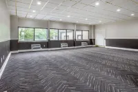Amwell Suites- Somerset Hotels in Piscataway