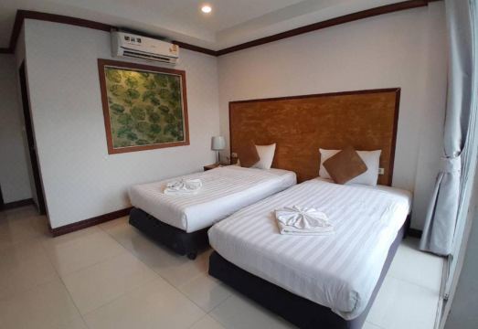 티라 레지던스 빠똥