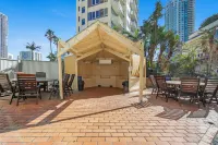 The Ocean Arcade - Views, Games & Vibes - Pet-friendly