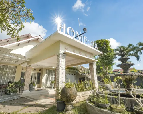 HOME 88 Feels Like Home Hotels in Ngaglik