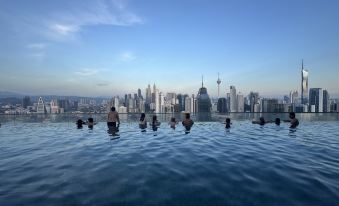 Regalia Residence KLCC By Rainbow