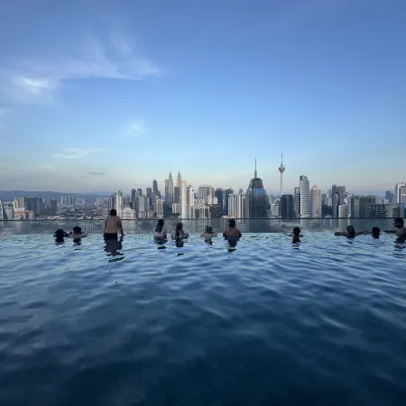 City Skyline View Residence by Rainbow near PWTC Отели рядом с достопримечательностью «Чоу-Кит»